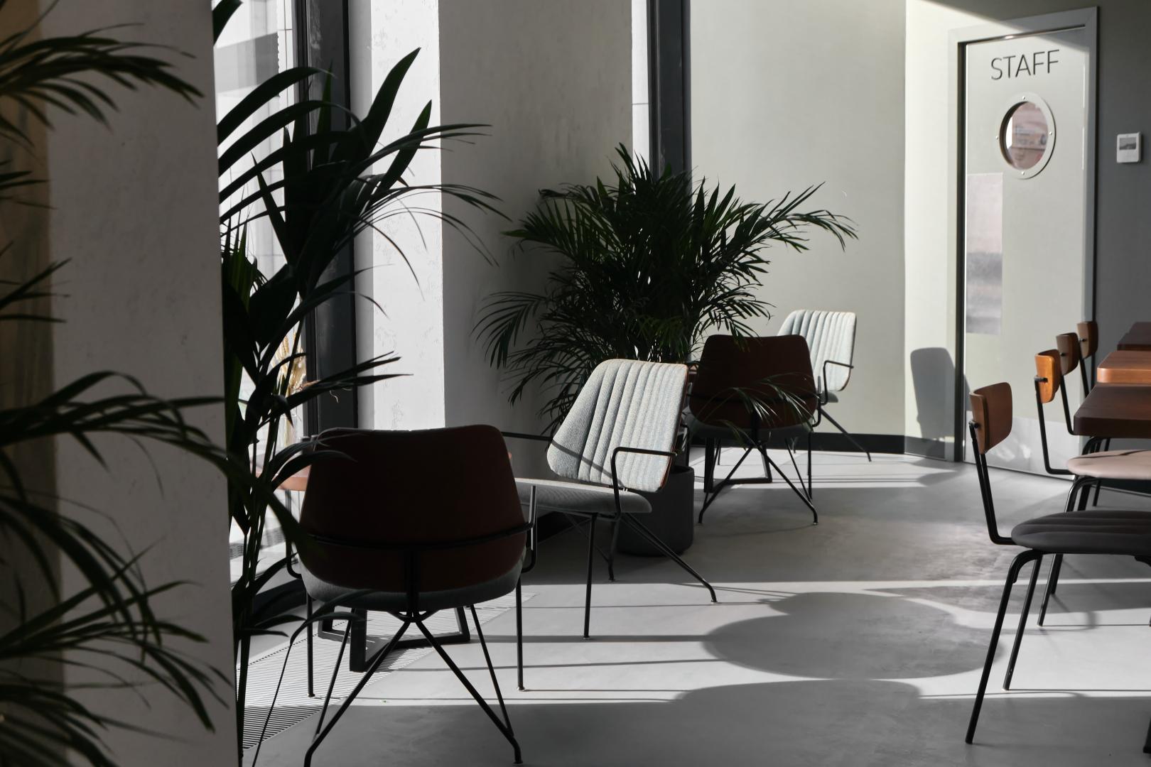 Интерьер ресторан Ami Chaise