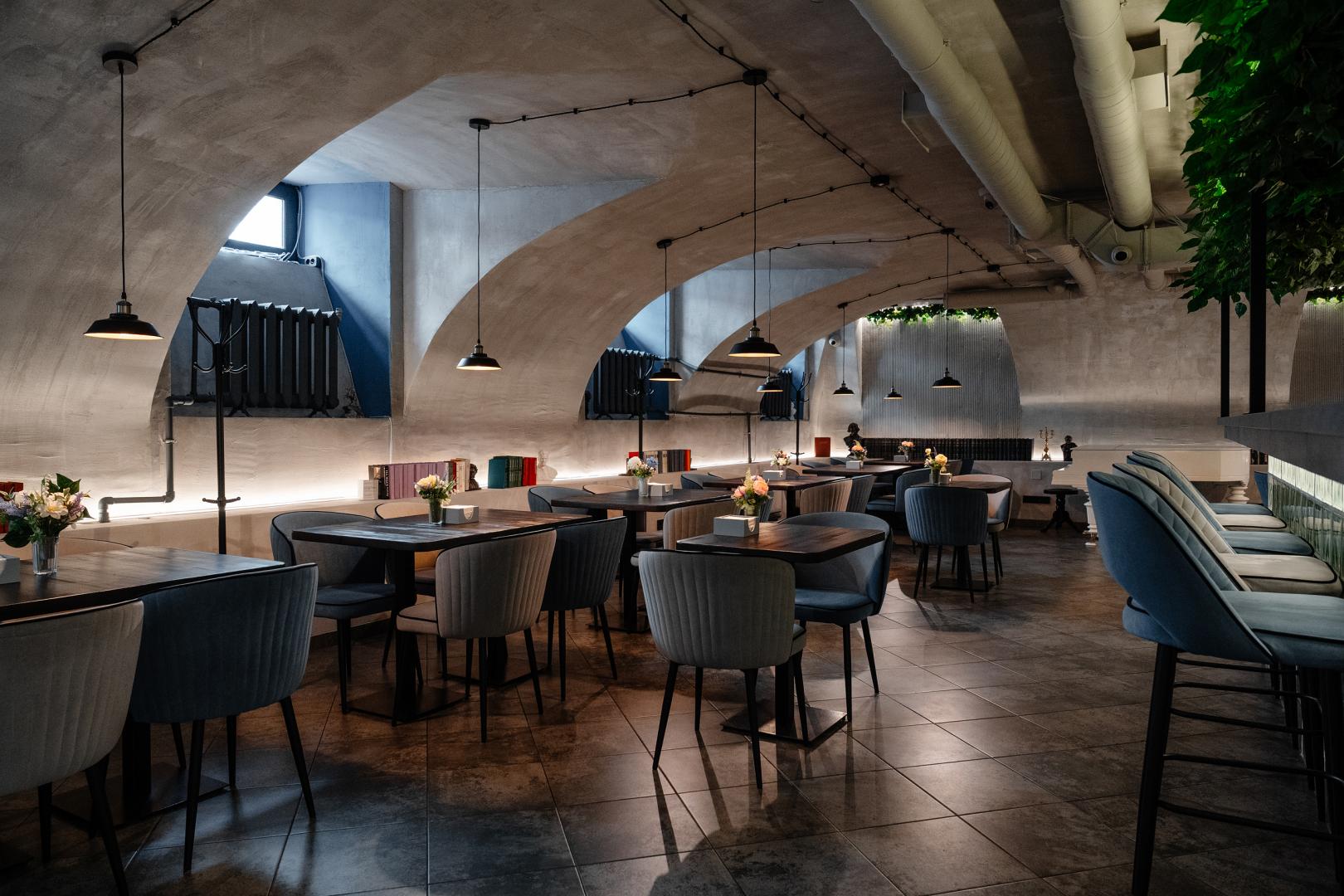 Ночной флюгельгорн | Твоя остановочка | ул. Малая Садовая, 1/25