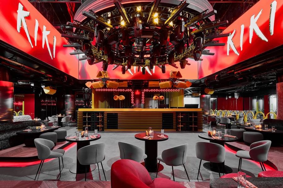 Интерьер банкетный зал Kiki Event Dom