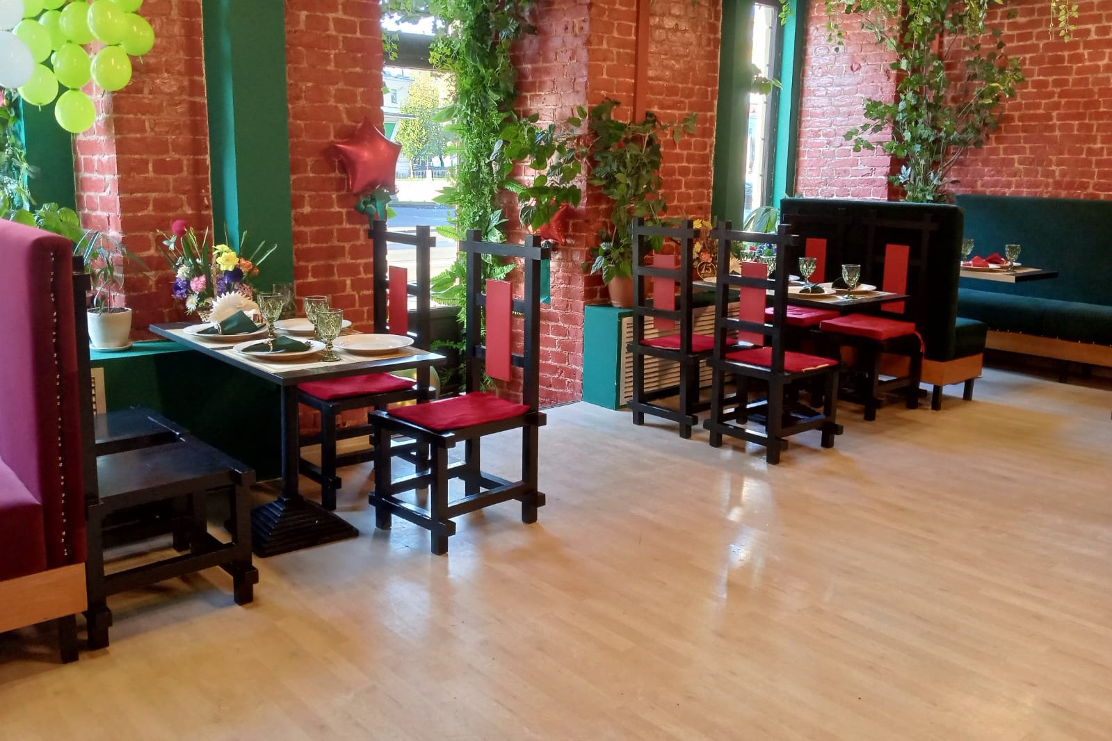 Интерьер ресторан Delish