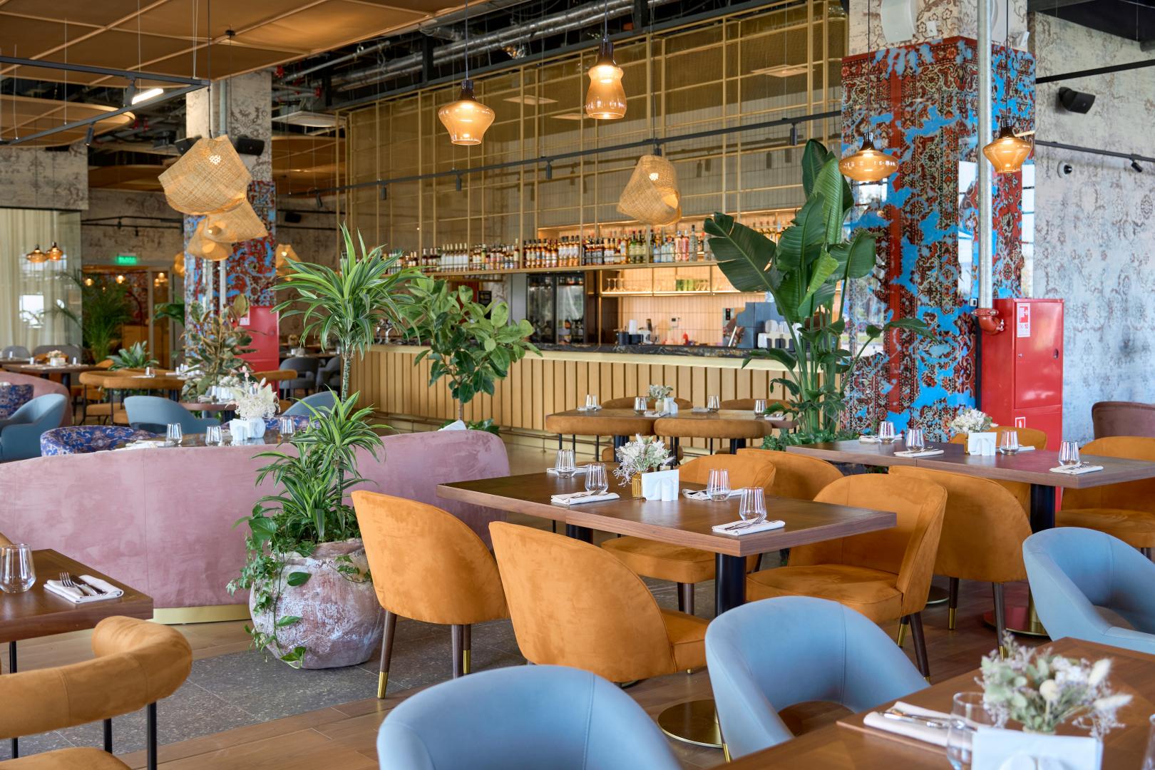 Интерьер ресторан Vasilchuki Chaihona №1