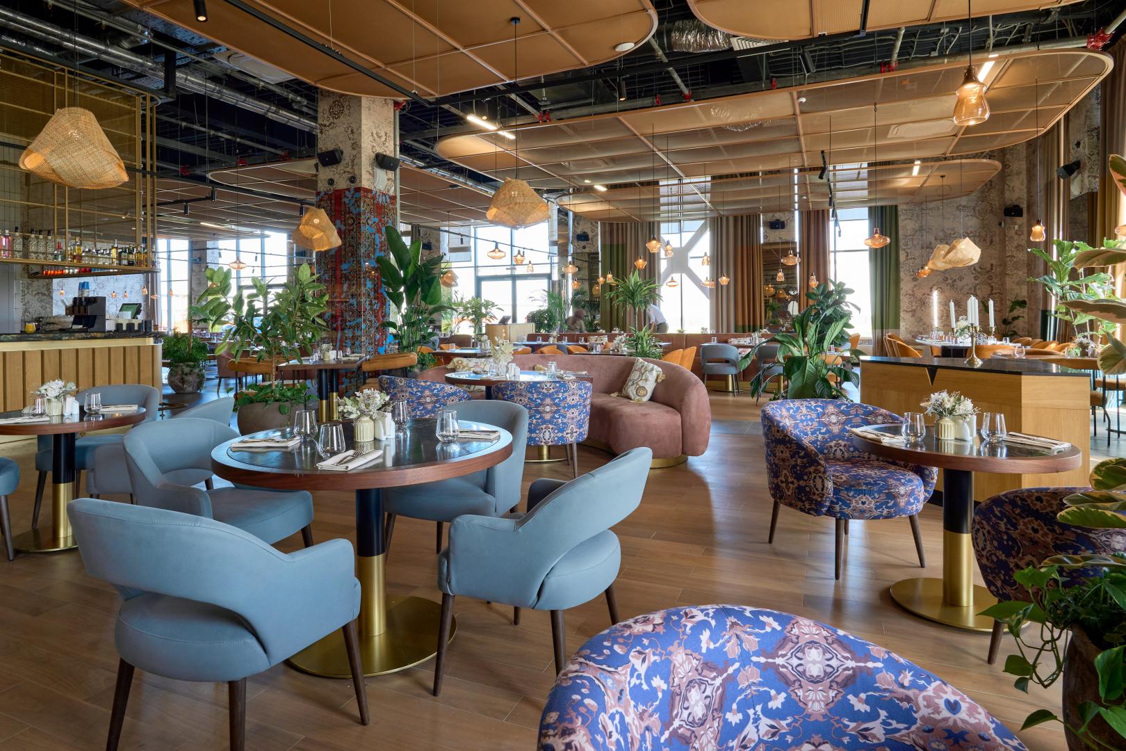 Интерьер ресторан Vasilchuki Chaihona №1