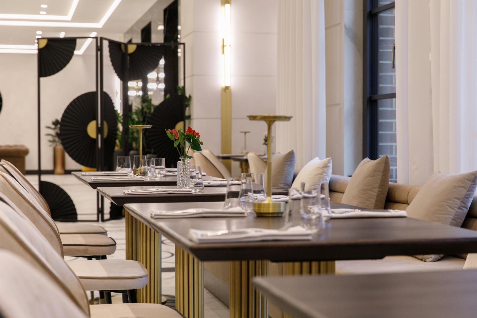 Интерьер ресторан Faces Bistrot