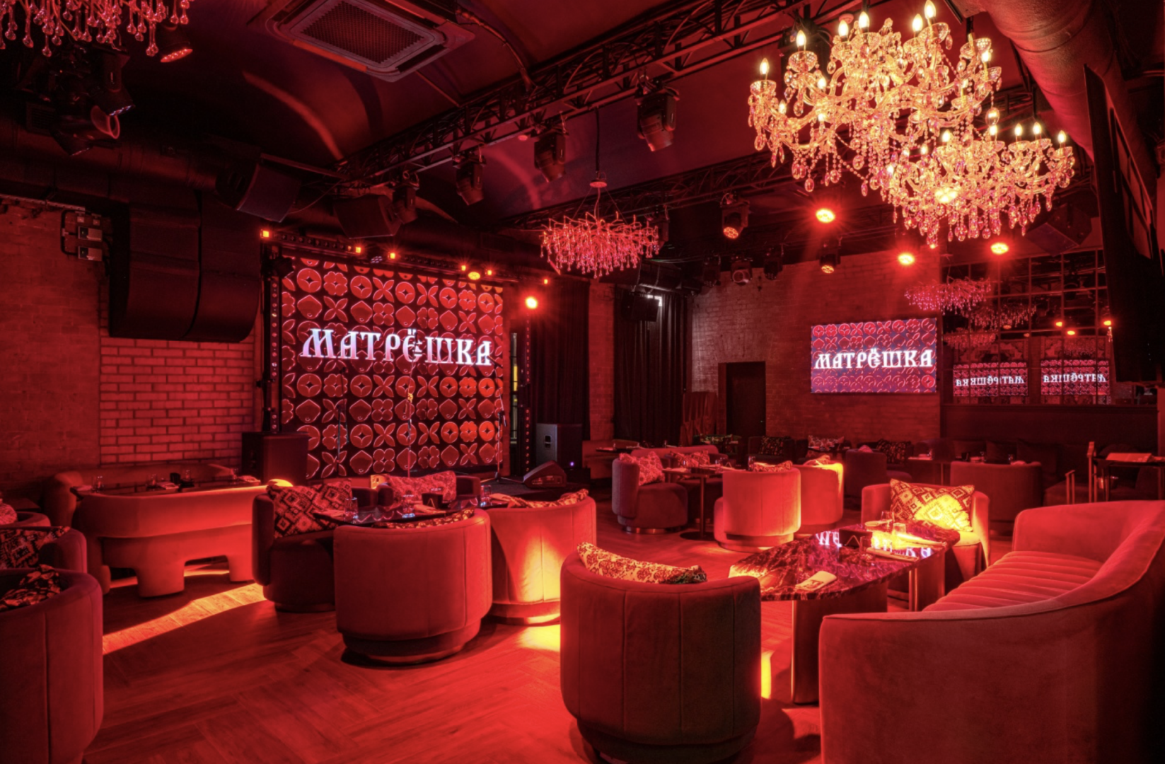 Интерьер клуб Матрёшка