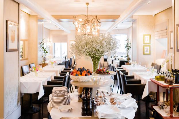 Теплые вечера кругу коллег | Vox | пер. Соляной, 16/4