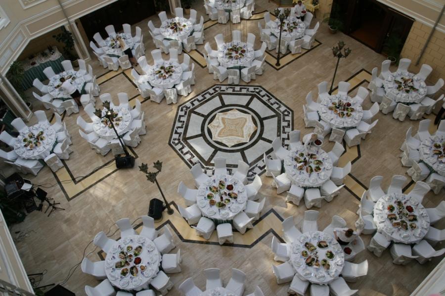 Новогодняя вечеринка Priority Pass | Атриум кафе «Версаль» | пр-т Суворовский, 18