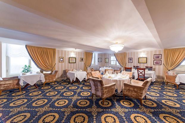 Ресторан дворянская усадьба ясная поляна. Дворянское собрание тула ресторан меню. Дом дворянского собрания псков. Дворянское собрание тула ресторан. Отель дворянское собрание тула.