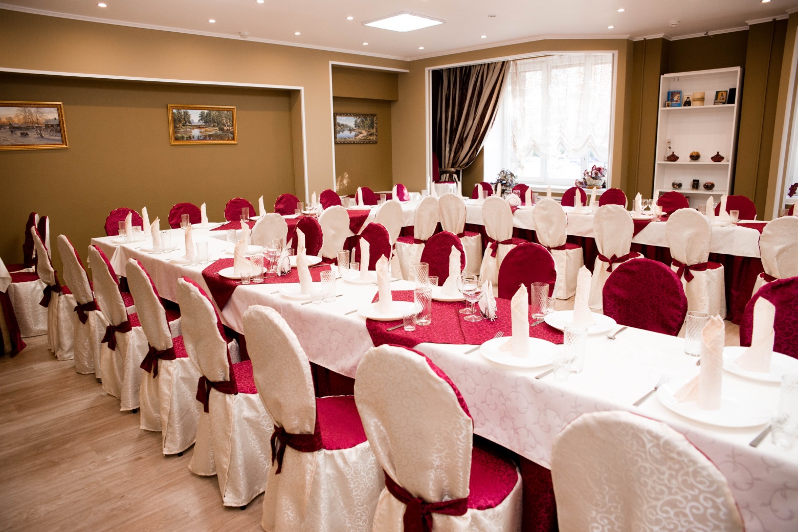 трапеза спб. кафе трапезная спб. питер кафе трапеза. поминальная трапеза санкт петербург. кафе семейная трапеза пятницкое шоссе 40.