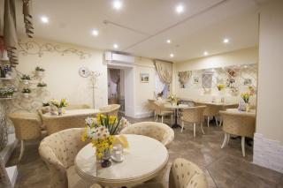 Кирочный двор