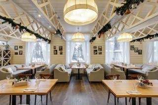 Птички и ягоды