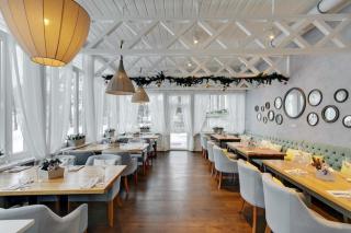 Птички и ягоды