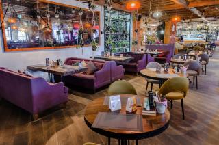 Большая кухня