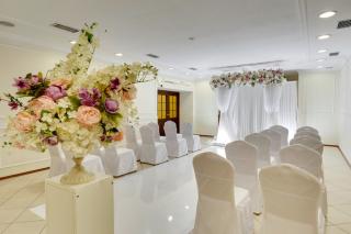 Банкетные залы ресторанного комплекса Almond