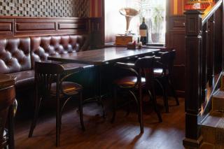 Oldham Pub & Steak house