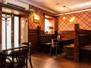 Oldham Pub & Steak house