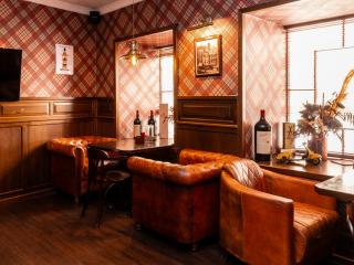 Oldham Pub & Steak house