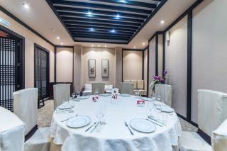 Большой ресторан Цинь