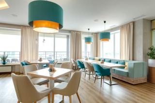 Дюжина устриц и бутылка вина по специальной цене