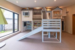 Meat Coin Country Club