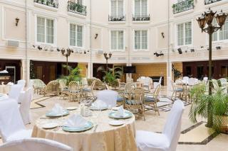 Атриум кафе «Версаль»