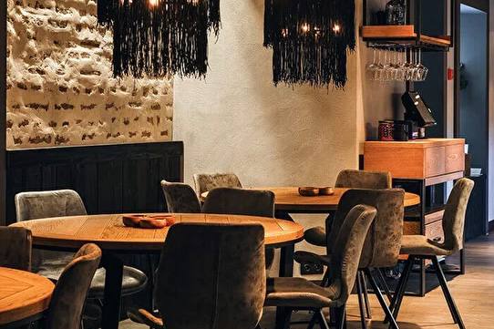 Meat coin рубинштейна. Ресторан meat покровка. Meat coin рубинштейна. Meat coin ресторан санкт-петербург. Москва смоленская площадь 5 meat coin.