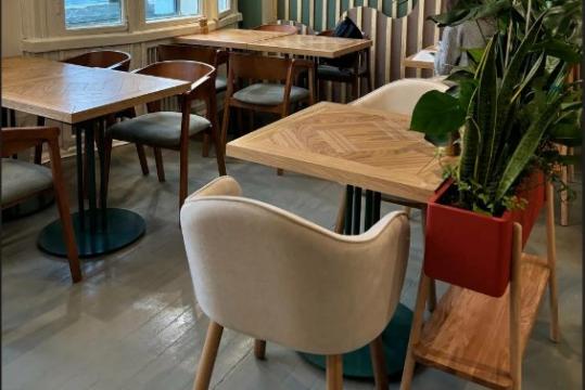 Lilian's Cafe