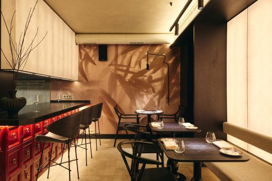 Дегустационный ужин с вином в Lotus Bistro