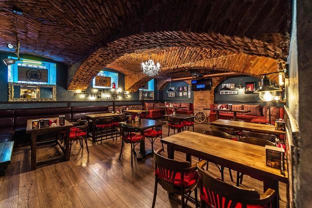 пивница подстреленная гусыня санкт- петербург. ресторан подстреленная гусыня санкт-петербург. чешская пивница подстреленная гусыня. пивница подстреленная гусыня санкт- петербург. подстреленная гусыня.