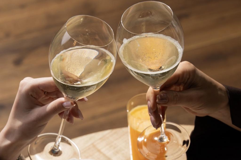 Скидка -20% и десерт именинникам | КЭФ | наб. реки Мойки, 72