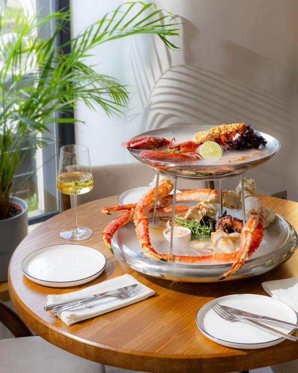 Международный женский день