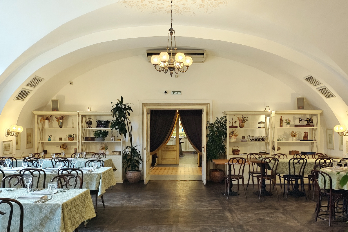 Честный отзыв Критика Бориса: «Русская рюмочная № 1»