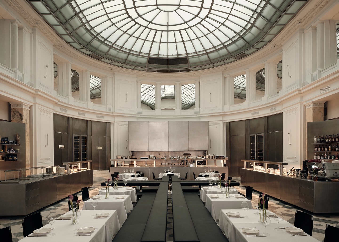 На Невском открылся ресторан Osteria Italiana