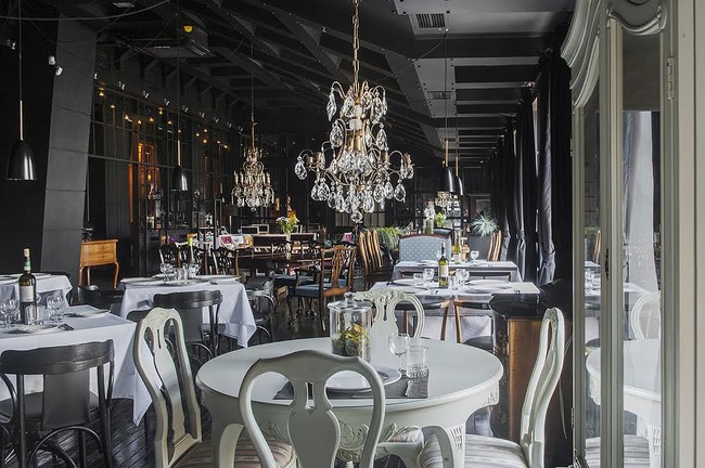 На Невском открылся секретный ресторан «Квартира Кости Кройца»