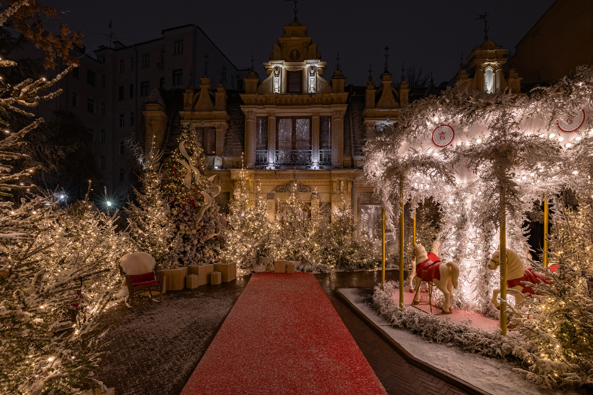 Новогодний декор | Butler | пер. Трехпрудный, 15