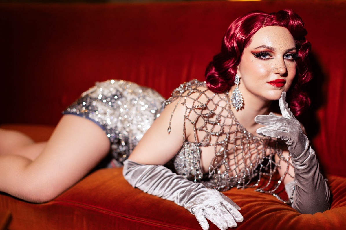 Бурлеск-кабаре Madam Boom | Douglas | пр- Финляндский, 1