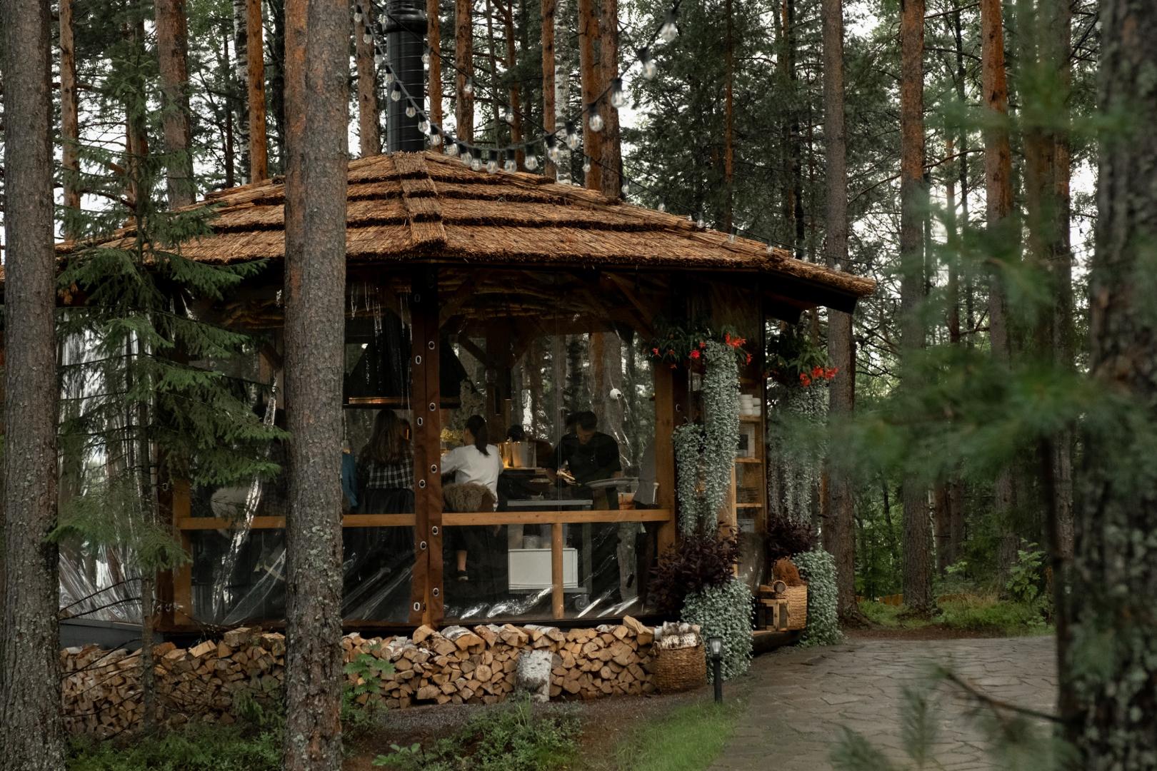 Специальное меню в беседке шефа | Hvoy | Юкковское сельское поселение, Медное озеро, 