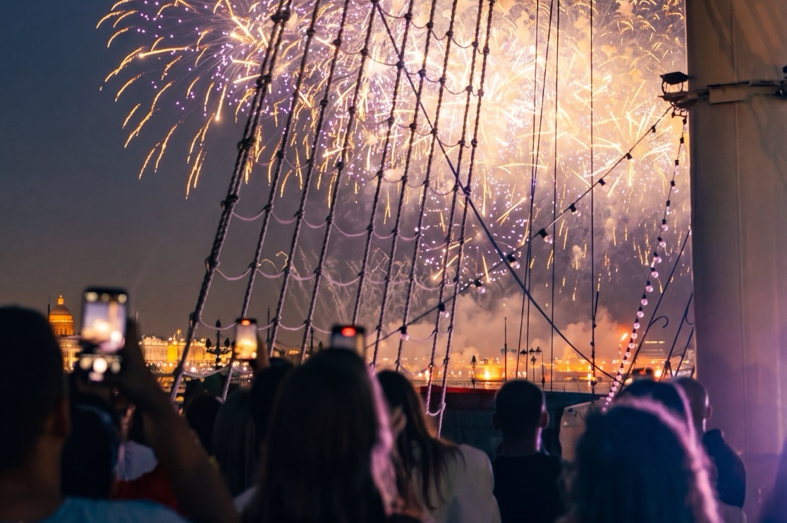 9 мая | Фрегат Благодать | наб. Петровская, напротив дома 2