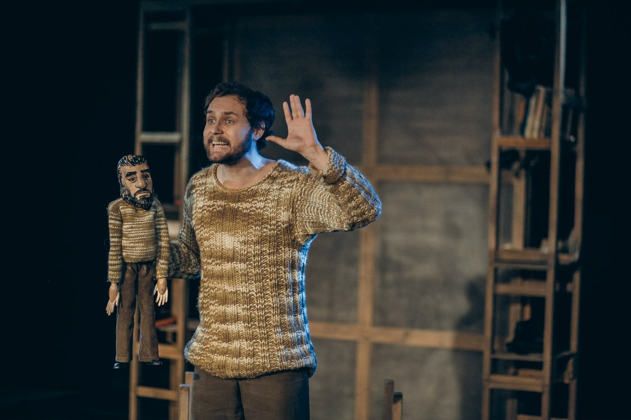 довлатов пять углов. довлатов пять углов спектакль санкт-петербург.