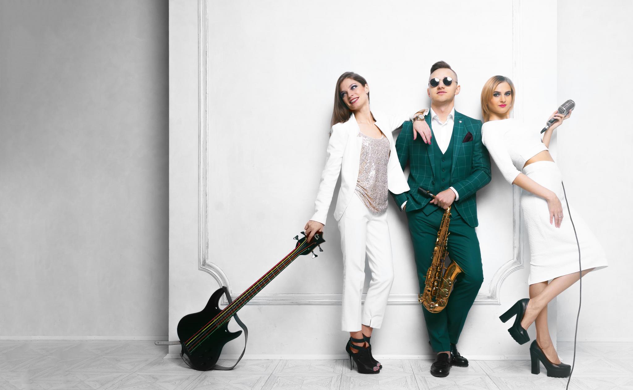 простые мальчики летят навстречу жизни. группа другие. подарок для музыкальной группы. другие правила. группа другая музыка.