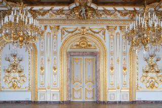 Бокал игристого в подарок